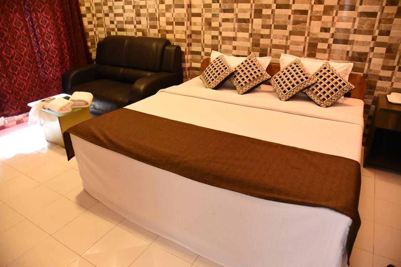 The Sky Inn Navi Mumbai Dış mekan fotoğraf
